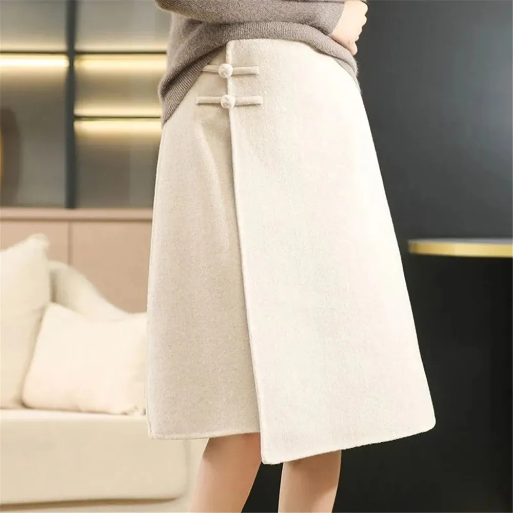 YKANGS Maxi Skirt Detail