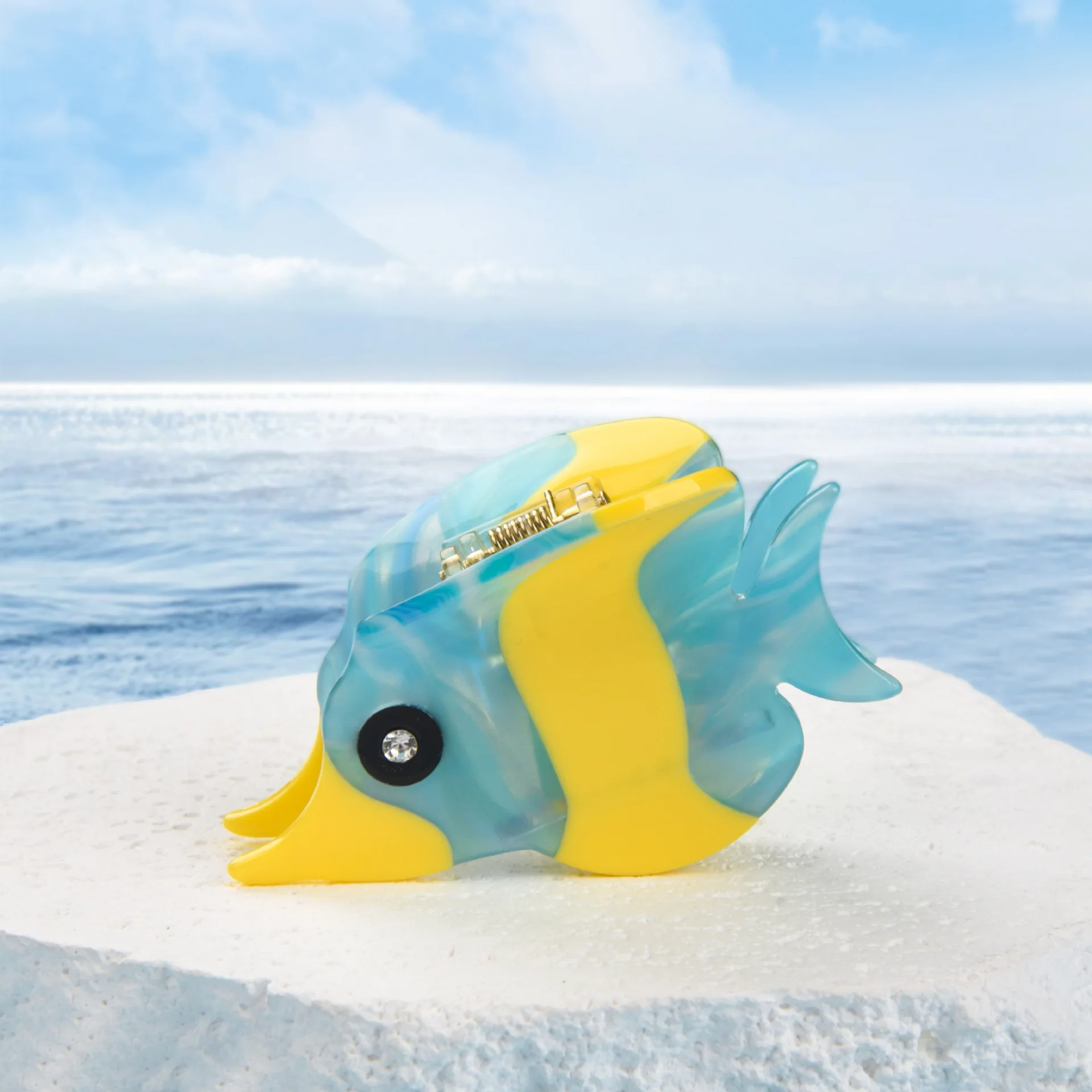 

New Marine Animal Clown Fish Hair Claw Clip Shark Clip Blue Yellow Fish Crab Hair Clip for Woman Girl Beach Hair Accessories