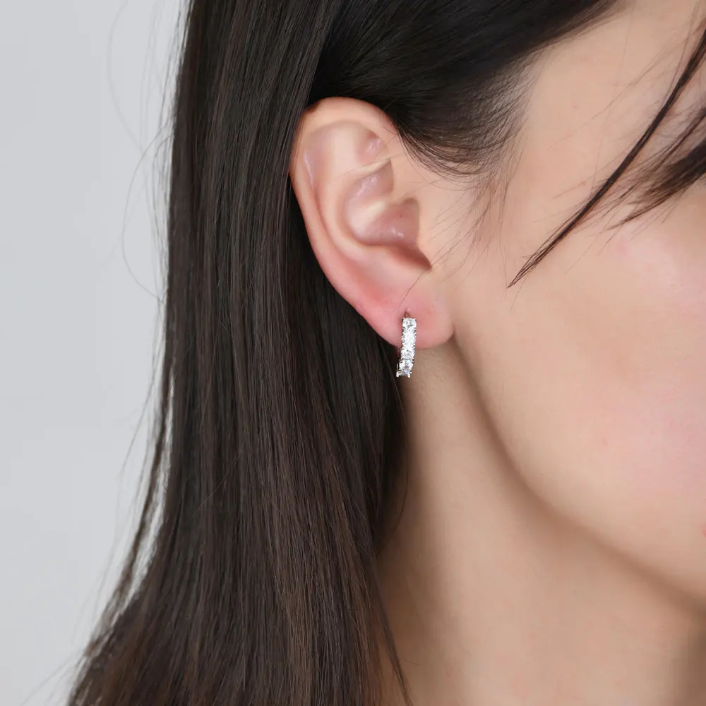 

Rapper Hip Hop Hoop Earring For Men Trend Iced Out CZ Piercing Accessories On Ear Personality Jewelry
