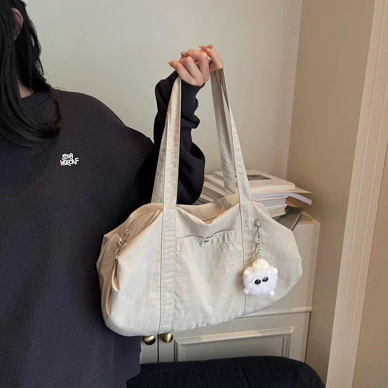 Women's Street Style Large Capacity Tote Bag - Fashionable and Stylish Shoulder Bag