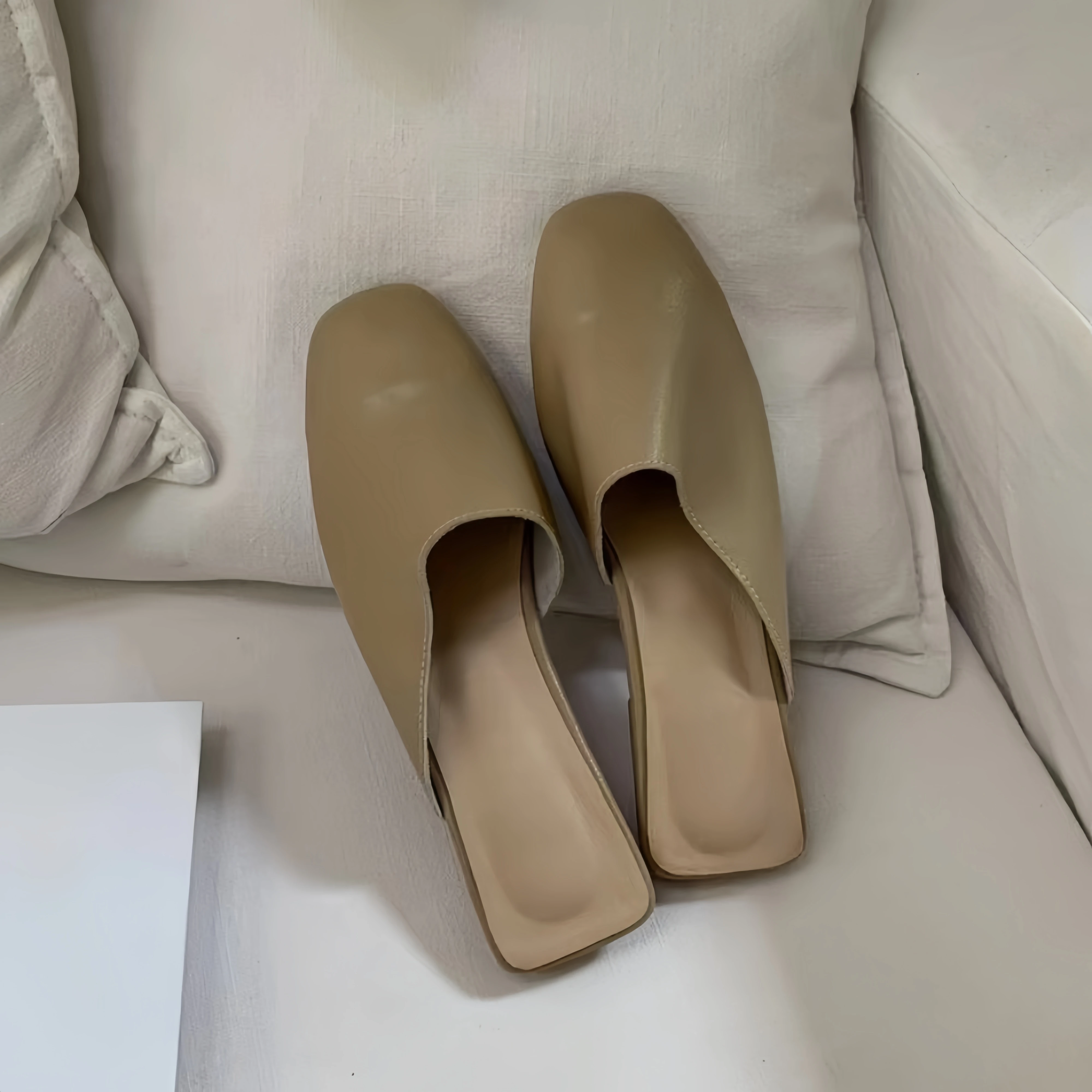 2024 New Genuine Leather Soft Sole Headed Half Slippers for Outer Wear Muller Shoes Retro Lazy Sandals