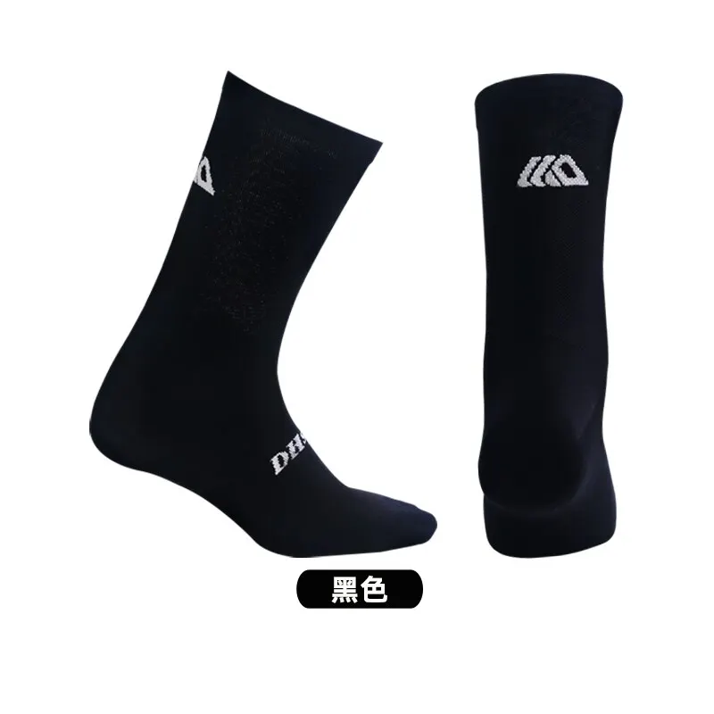DH SPORTS Summer Breathable Fast Dry High Elastic Lightweight Tube Men And Women Cycling Socks