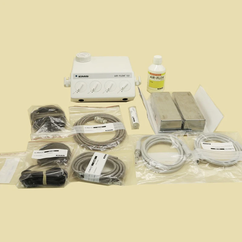 Рисунок 2 - Стоматологический скалер и воздушный полировщик