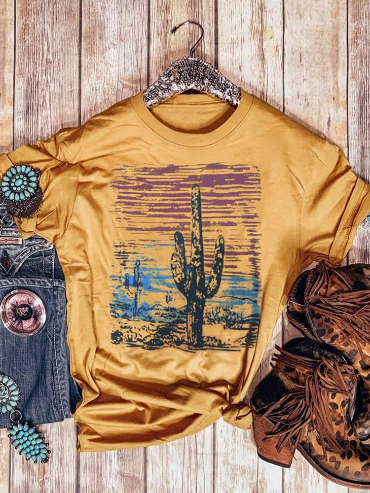 

Women Western Desert Cactus Sunset T-Shirt Vintage Retro Graphic T Shirt Cowgirls Casual Tops Vintage Vacation Tees