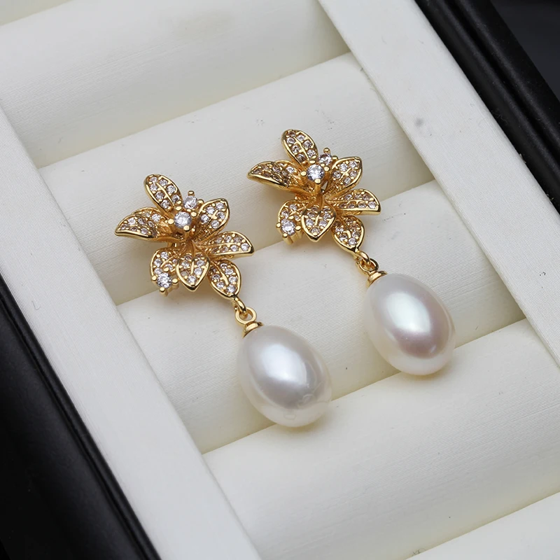 

2024 New Natural Freshwater Pearl Earrings For Women,White Flower Pearl Drop Earrings Mother Wife Gift