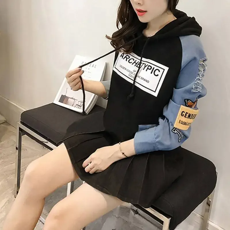 2024 Harajuku Female Sweatshirt Women Letter Print Patch Hoodies Autumn New Hole Long Sleeve Drawstring Splice Hooded Pullovers