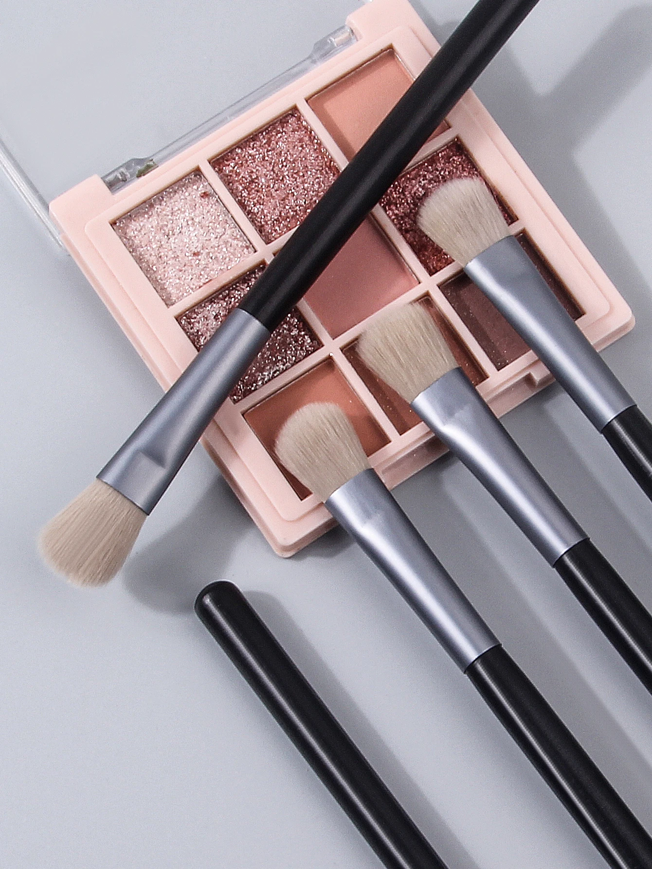 5 Pcs Professional Eyeshadow Brushes Set Image 3