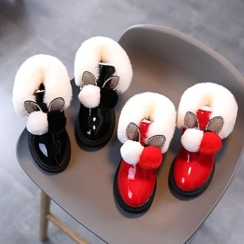 Toddlers Fashion Ankle Boots Furry Hairball Winter Girl Warmth Cotton Boots for Princess Kids Sweet Soft Children's Plush Boots