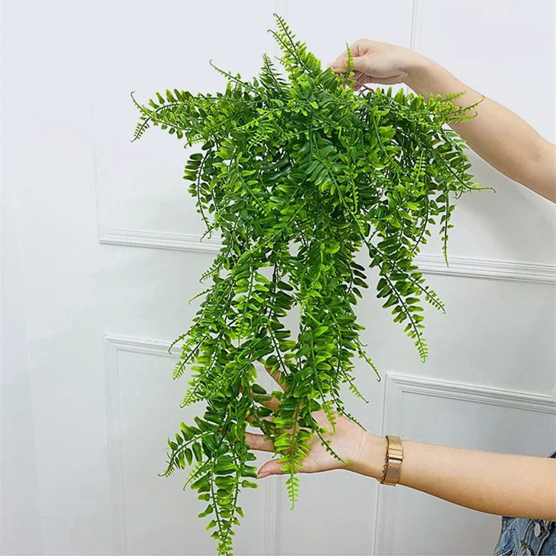 Kunstplant - Varen - Kunststof Pot - 60 Cm