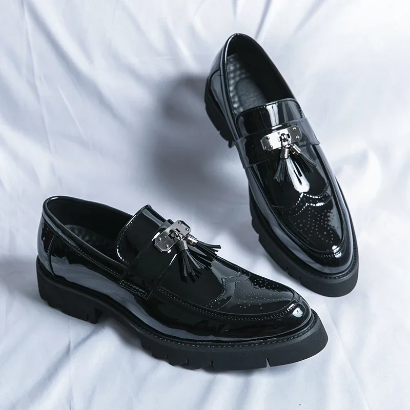 New Black Loafers Men Patent Leather Shoes Tassels Breathable Slip-On Solid Casual Shoes Handmade  Size 38-46