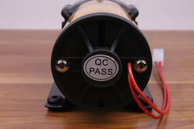 400 gpd 24 فولت تيار مستمر مضخة التناضح العكسي أجزاء تصفية المياه مضخة مياه العالمي 400 جرام 500 جرام نظام التناضح العكسي مضخة الحجاب الحاجز