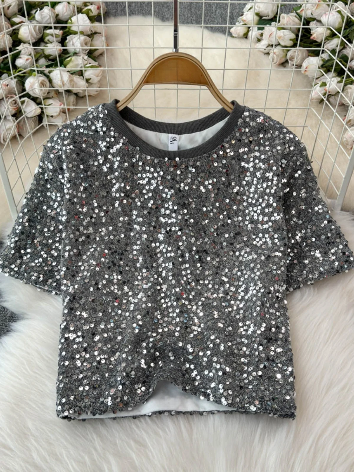 Slimming Effect Sequin ort Sve Women's T-irt Summer Korean Sle Commute Creative Pattern Casual round Ne Top