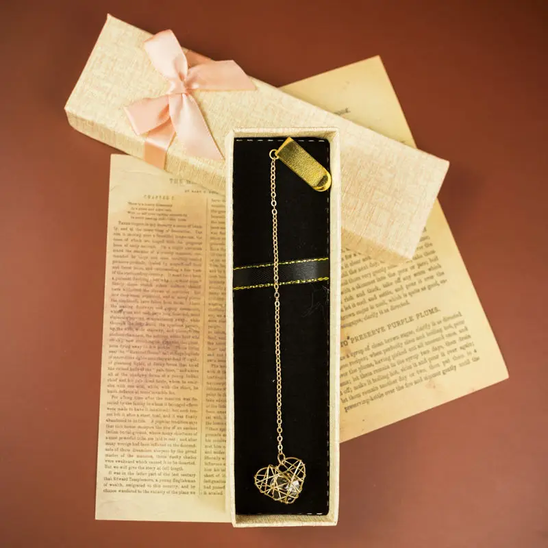 Luxury and Exquisite Bookmarks Korean Simple Bookmarks Hollowed-out Metal Tags Hollowed-out Student Gift Bookmarks Gift Box kjjeaxcmy fine jewelry s925 pure silver hollowed out auspicious cloud korean version folk style old lady long