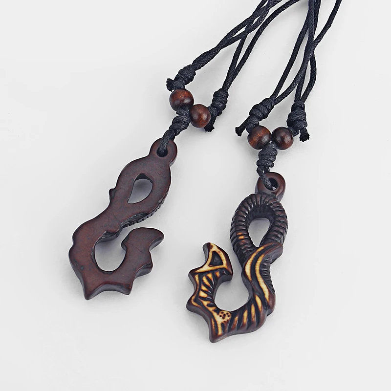 12pcs/lot Hawaii Surfer Carving Hook Pendant Necklace Ethnic Tribal Faux Yak Bone Resin Charms Necklaces Fashion Jewelry Choker