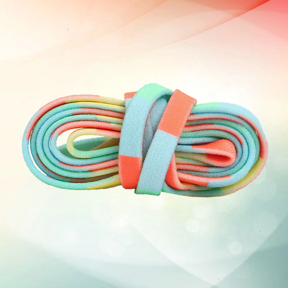 Рисунок 5 - 3 пары, женские кроссовки на плоской