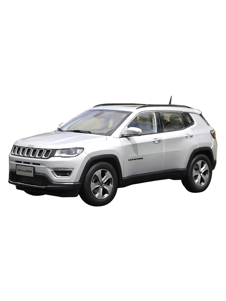 701-010 GAC FCA 1/18 ジープ コンパス JEEP シルバー Amazon.co.jp: GAC FCA 1/18 ジープ コンパス COMPASS シルバー
