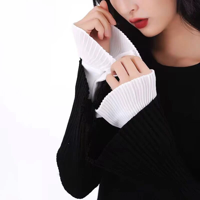 

Capture Nail Beauty with professional photo gear pleated court style fake sleeve Manicure showcase your fingertip Nail Design