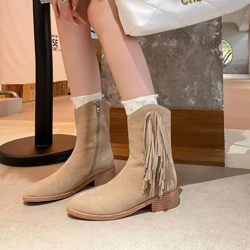 

Женские ботильоны с острым носком, на низком каблуке, с молнией и бахромой, в стиле ретро, 2023