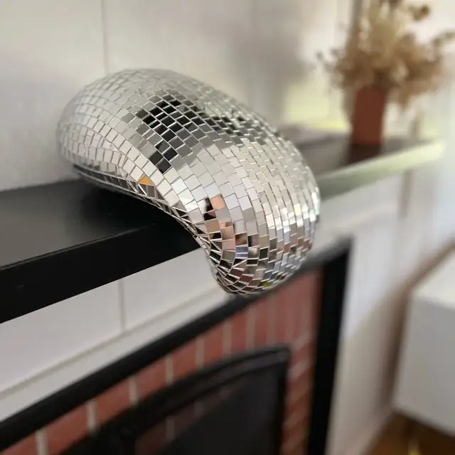 Boule de Chang fondante pour décoration murale, boule scintillante, lumière réfléchie, sculpture pop art moderne, décoration d'intérieur, Maximalist Eye-Catching 4