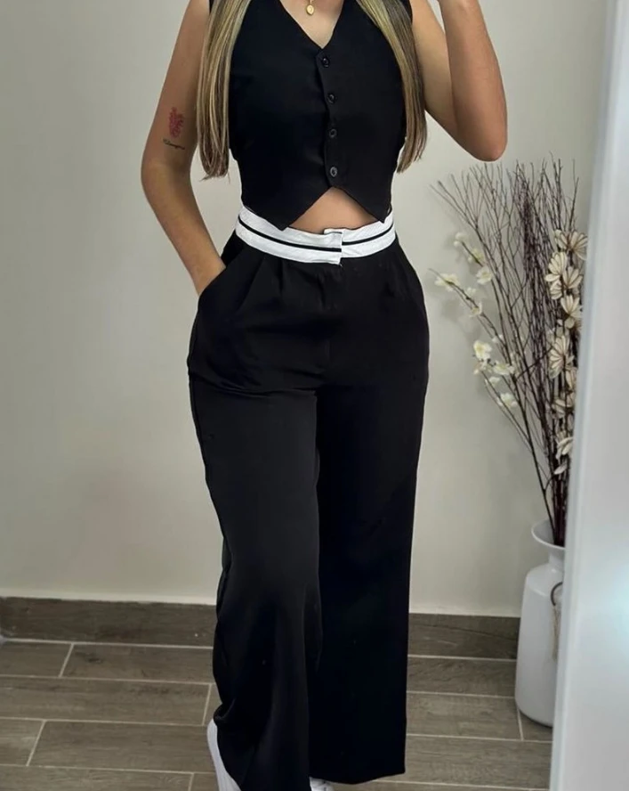 Two Piece Set Women Outfit 2024 Summer V-Neck Sleeveless Buttoned Vest Top & Casual Pocket Design Daily Straight Leg Pants Set