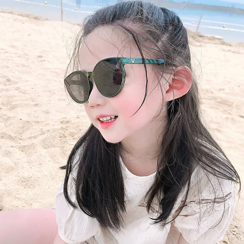 New Children's Retro Sunglasses Summer UV Protection Boys and Girls Sunglasses Baby Comfortable Shade Glasses_voghion.com