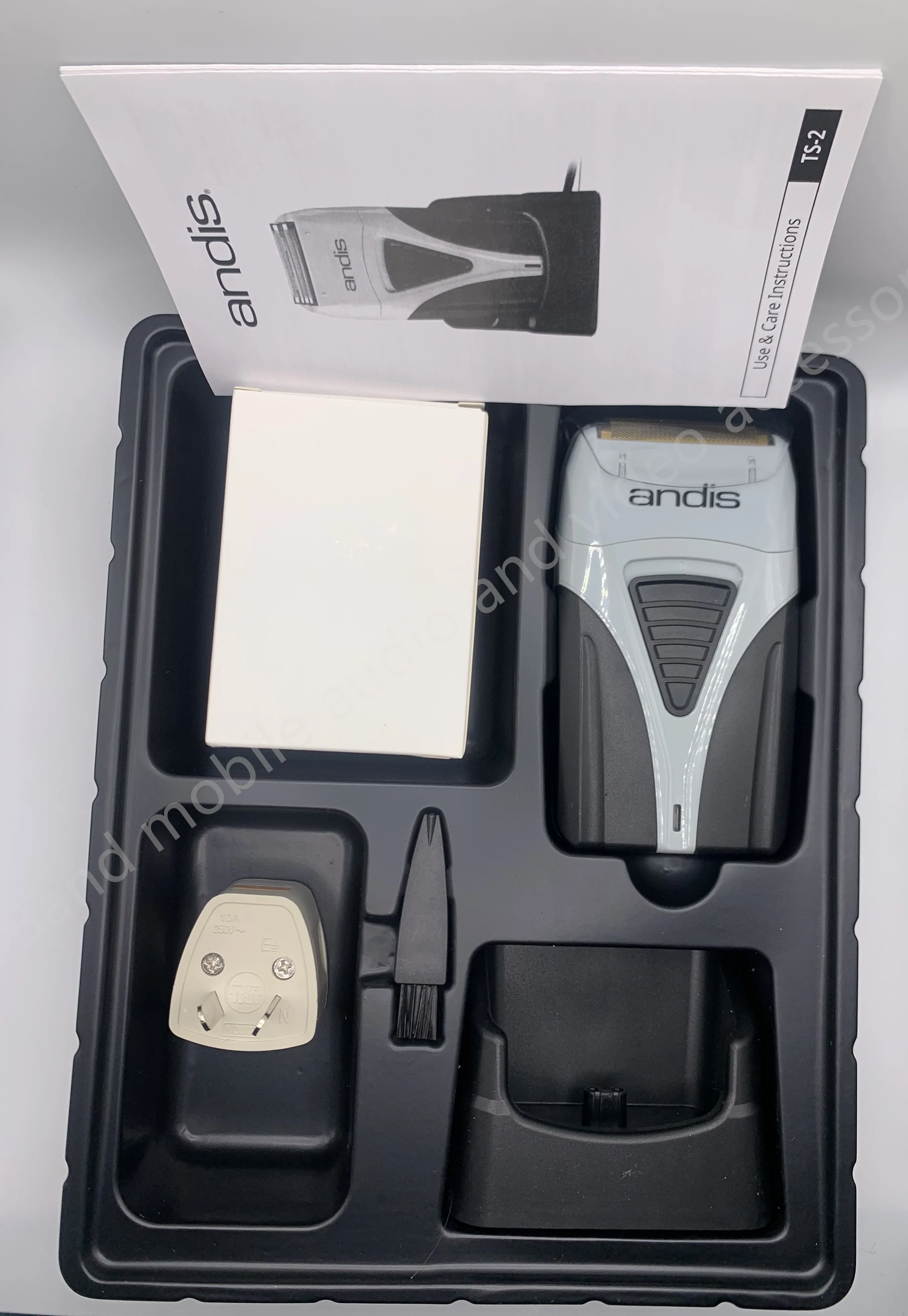 Original Andis Profoil Lithium Plus 17200 Barber Hair Cleaning Electric  Shaver For Men Razor Bald Hair Clipper Supplies American - Cleaners -  AliExpress