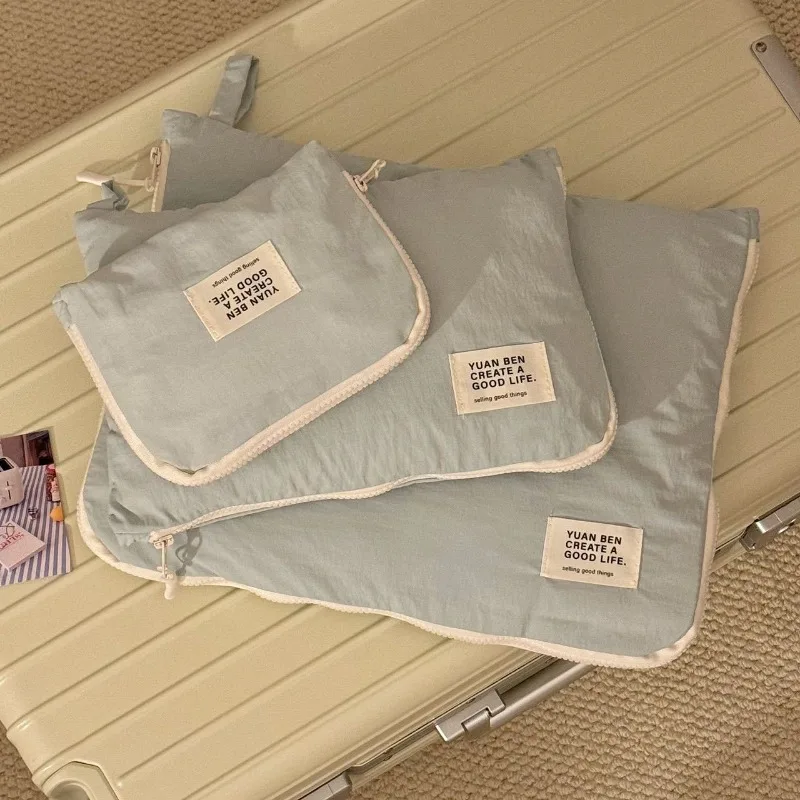 Lightweight Travel Organiser Nylon Fabric Waterproof Luggage Organiser Clothes Underwear Storage Bag Clothes Dispenser Bag 3
