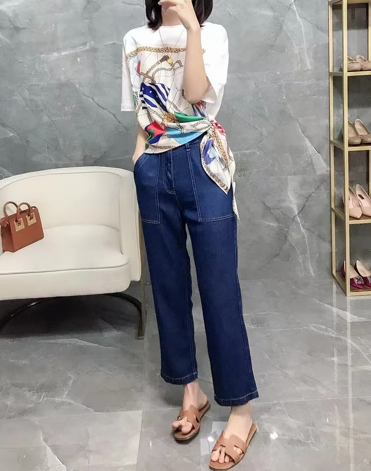 Western style silk short sleeve women's summer printed V-neck T-shirt satin slimming five - length sleeves over a large top