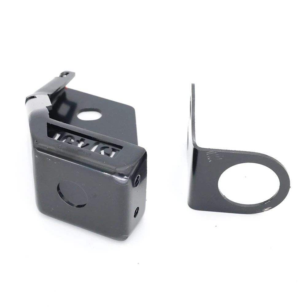 Mobile Vehicle Car Radio Car Two Way Radio Antenna Mount Bracket Base Clip for Beijing BJ40