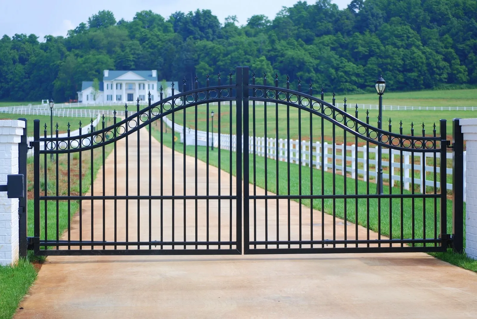 Custom High Quality Cast Iron Gates Iron Gate Lock Iron Gate Design 4