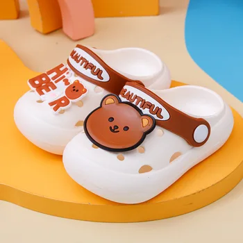 Cartoon Home Slippers Kids Fashion Cute Soft Soled Non-slip Sandals Summer New Design Shoes Baby Unisex PVC Round Head Slippers 2