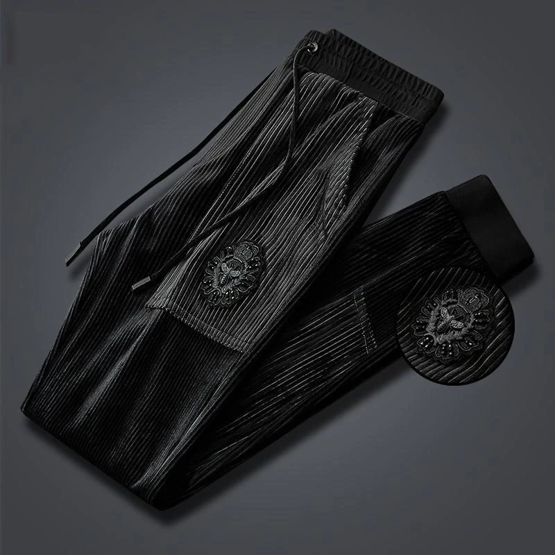 

Light luxury high-end light core flannel Pants Large casual pants men's personalized embroidery bee autumn and winter thick pant