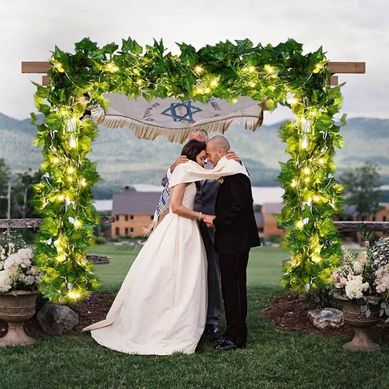 Solar-Powered Ivy Leaf Fairy Lights - LED String with 8 Modes