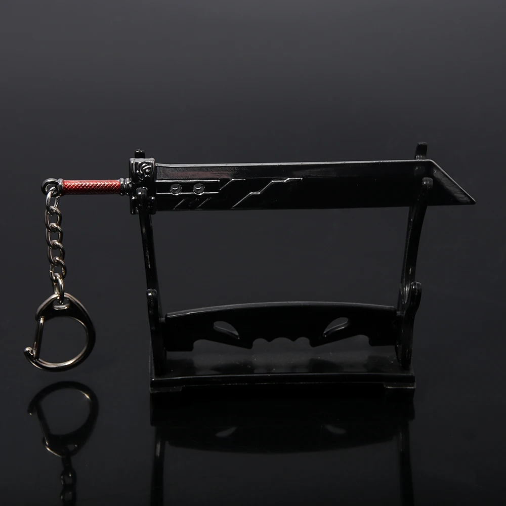 Game Keychain Game Final Fantasy 7 VII Remake Sword Keychain Zack Fair Weapon Cloud Strife Buster Sword Pendant Keyring Unisex Cosplay Prop