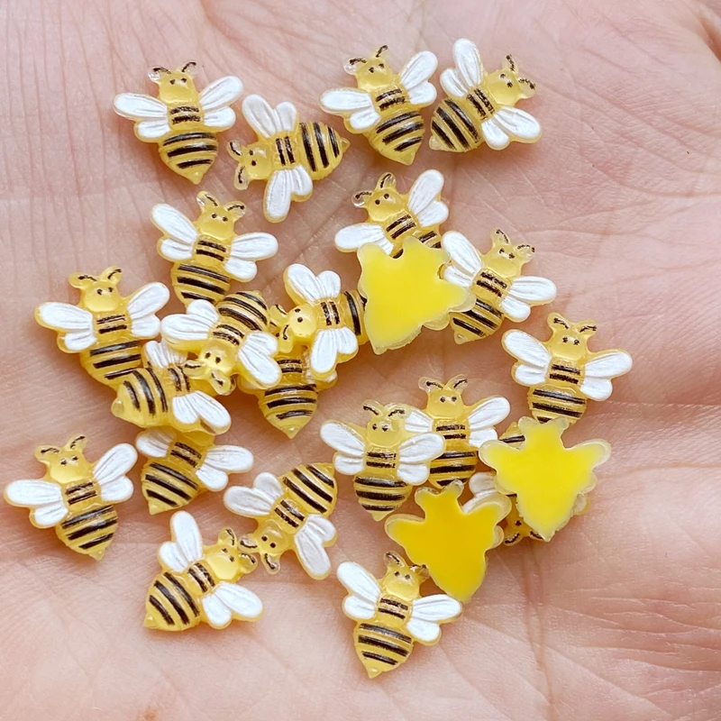 40Pcs New Cute 10mm Resin Mini Little Bee Flat Back Cabochon Scrapbook Kawaii DIY Embellishments Accessories