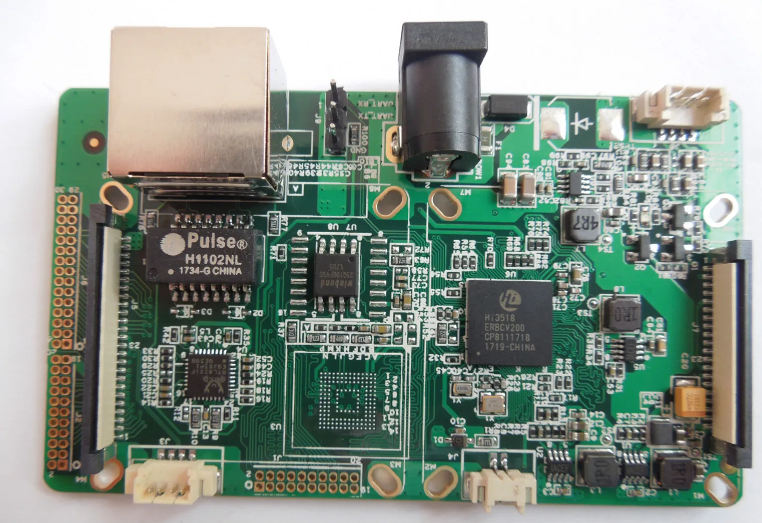 

Hi3518ev200 Development Board LCD Interface More than 25 GPIO Interfaces Can Send Fastboot