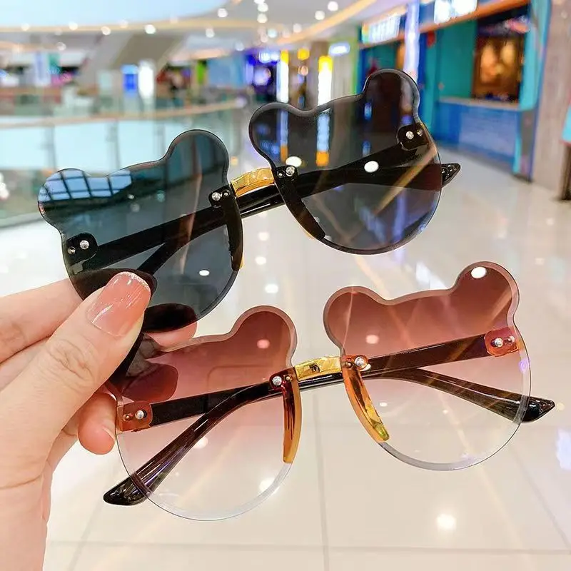 Bear Shape Children Glasses Kids Sun Sunglasses Trendy Girls Cartoon Eyeglasses Shades Driver Anti-Glare