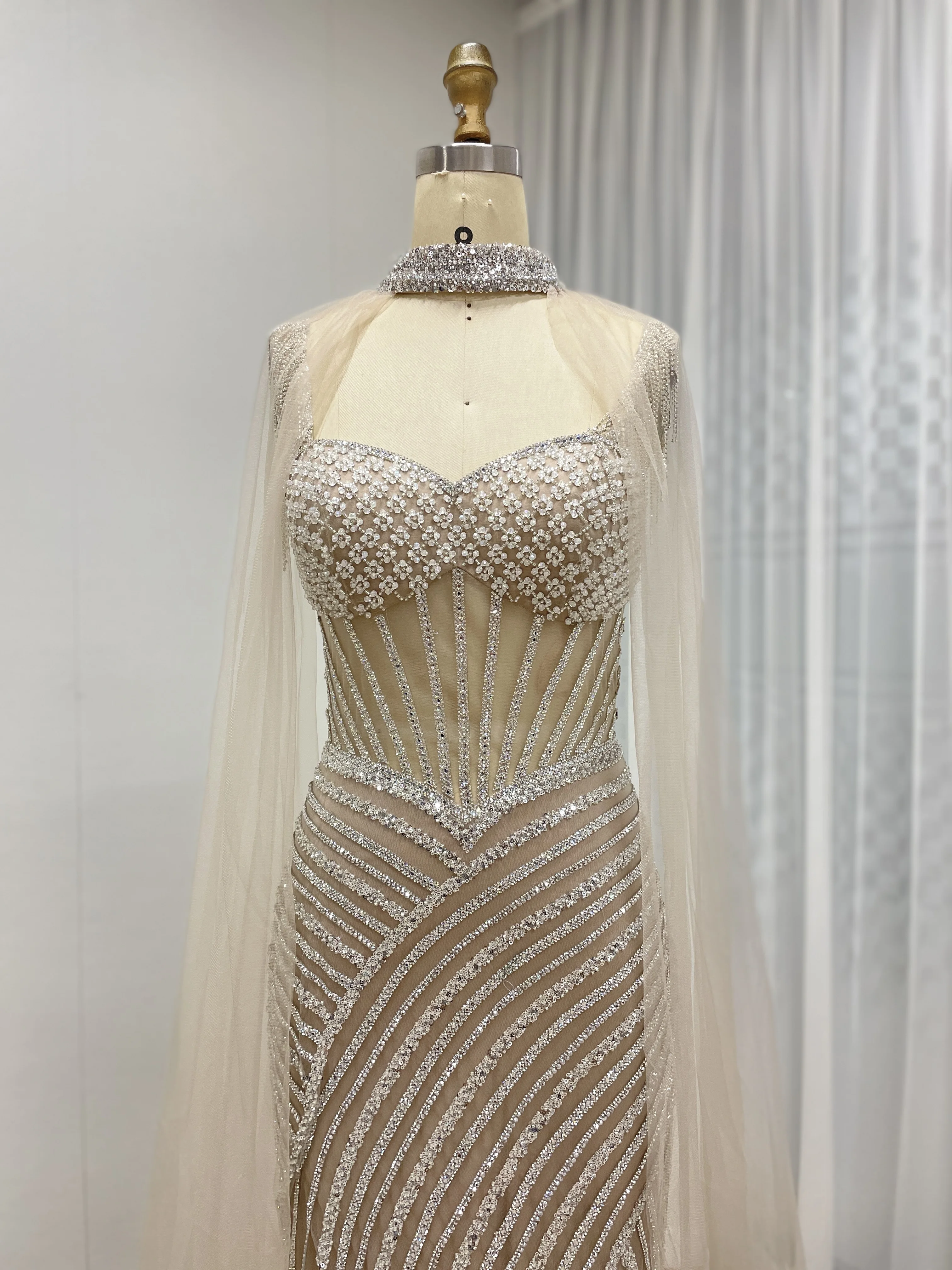 MYMB Spaghetti Strap Lange BLAU Meerjungfrau Perlen Cape Mit Ärmeln Abendkleider Kleider für Frauen Hochzeit Party Angepasst MB40394 – Detail 11