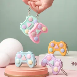 Mini rompecabezas de juguete de descompresión, Mini mango de mano, modelo de consola de juegos electrónicos, llavero creativo colgante, juguete para la yema del dedo