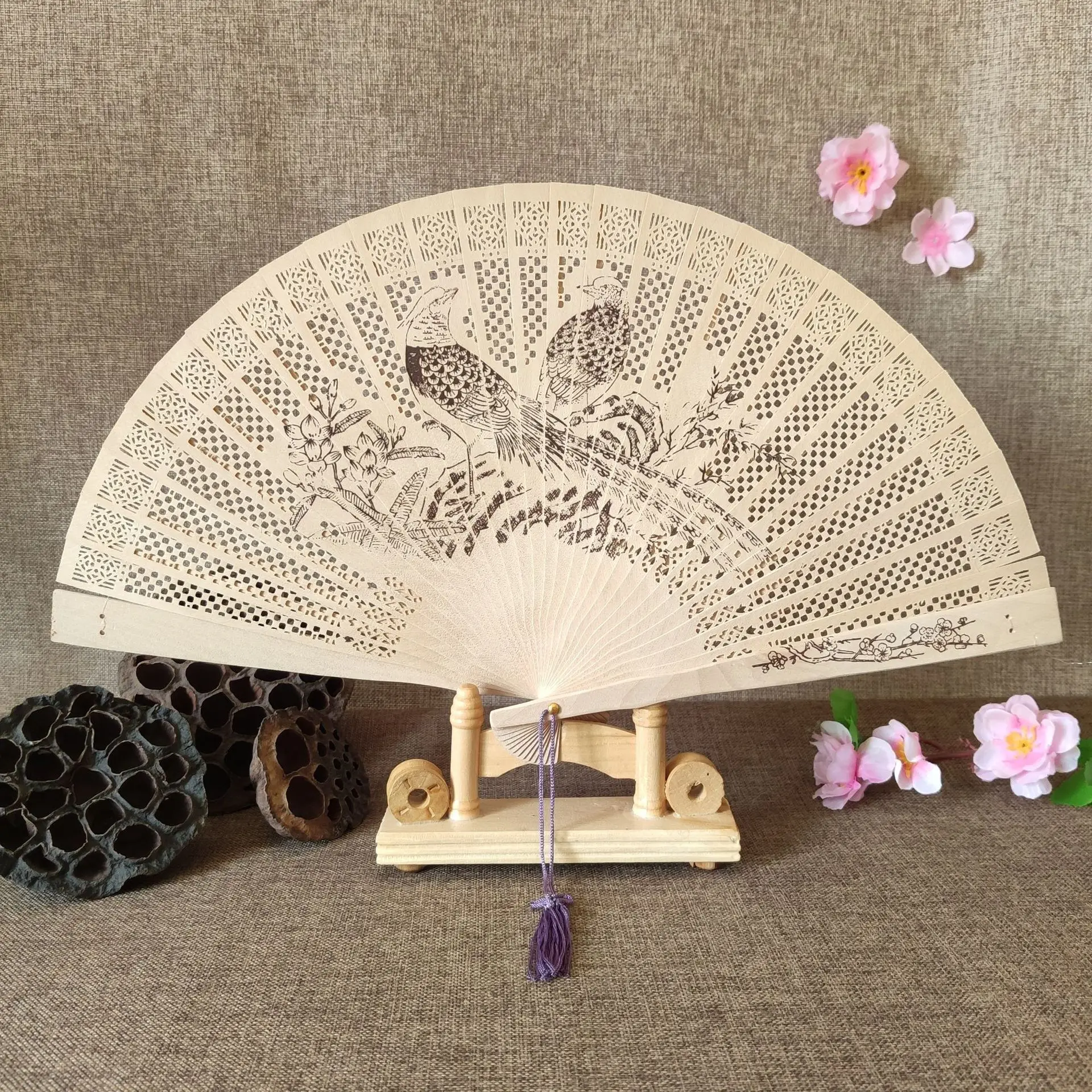 Sandalwood fan hollowed out grass wood fan carving retro craft wood fan