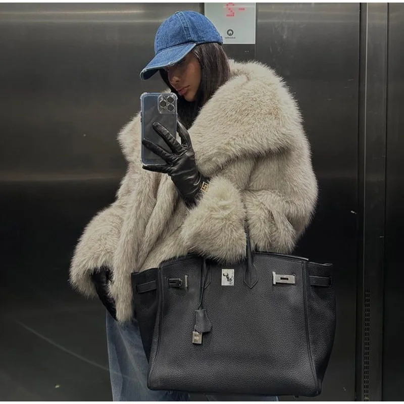 Winter Gradient Faux Fur Coat Women Luxury Big Fur Collar Pockets Loose Jacket Female Fashion Lady High Street Overcoats