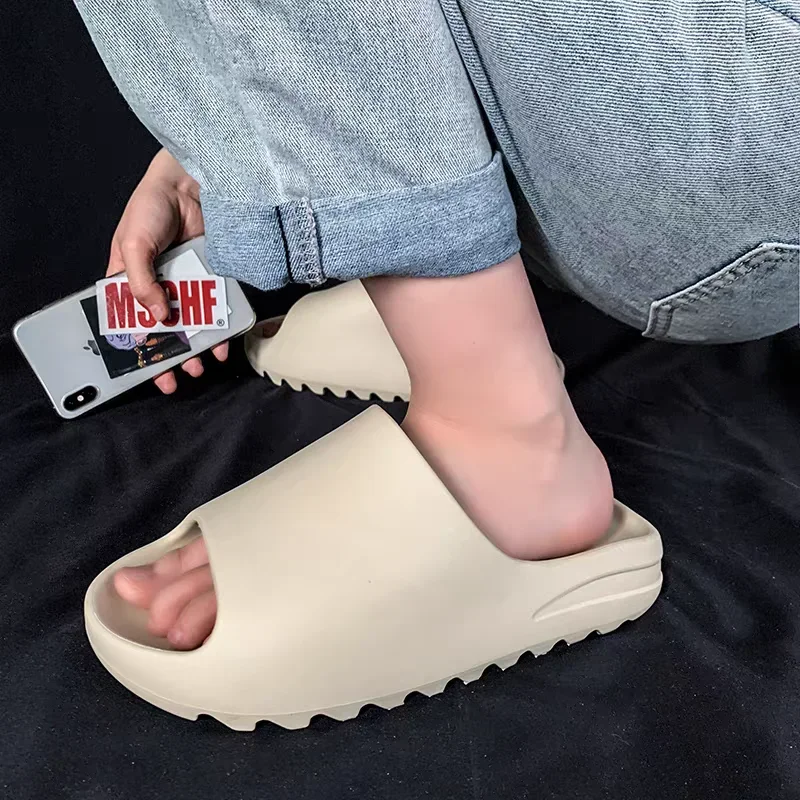 2025 Hot sales Coconut Slippers Cloud Thick-soled Sandals Summer Fashion Soft Bottom Beach Men Slippers Women's SandalsSlides 2
