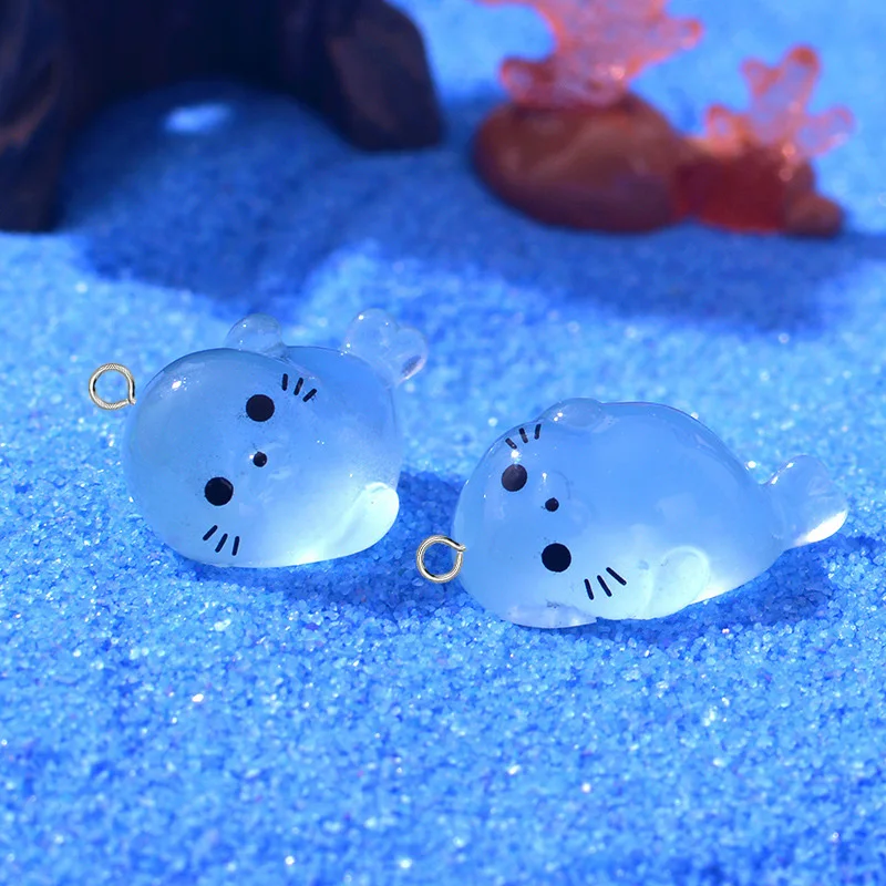 10pcs Kawaii Luminous Mini Seal Pup Resin Charms Lovely Marine Animal Pendant For Earring Bracelet DIY Jewelry Make W13