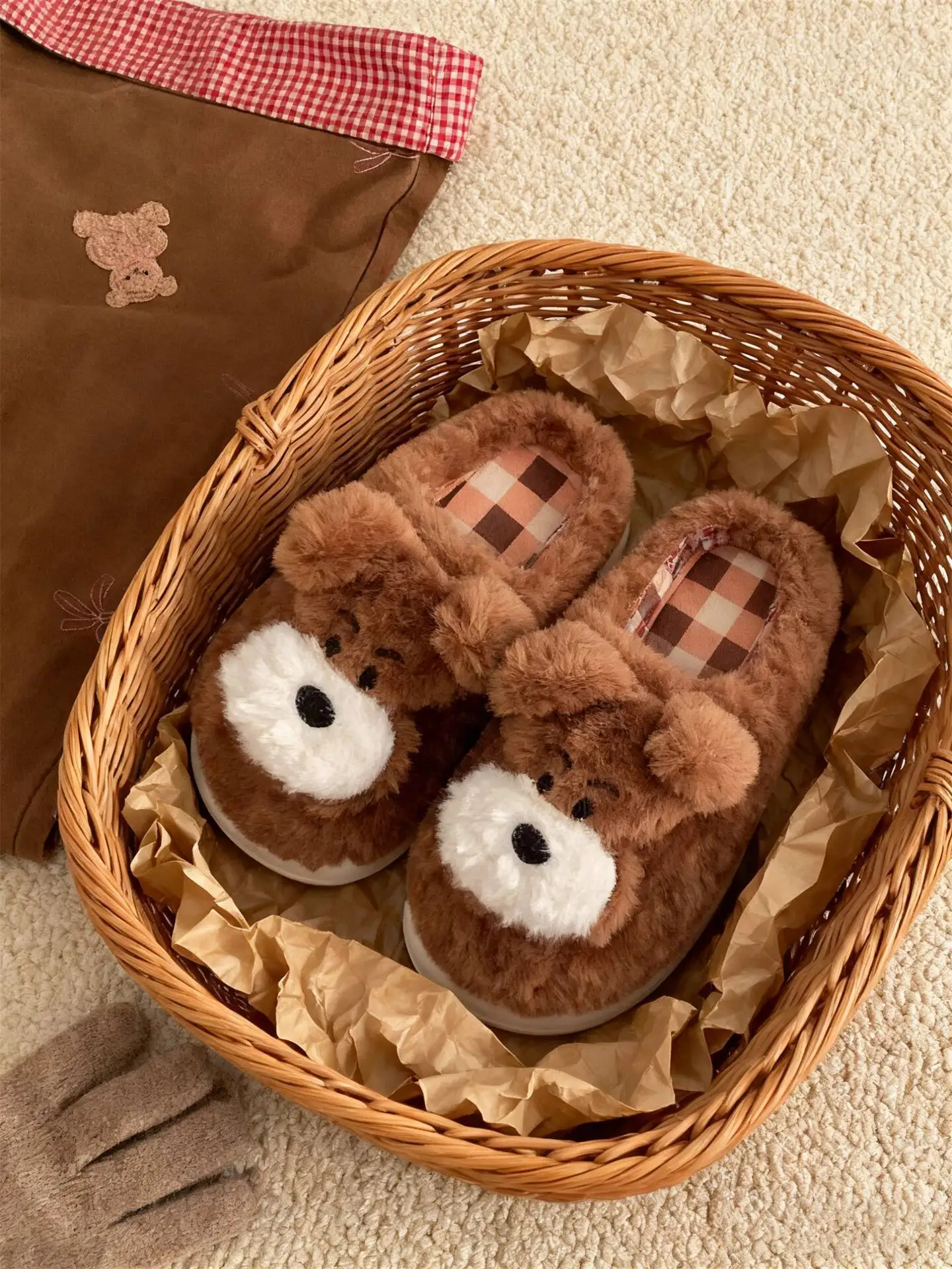 unisex home slippers Couple's autumn Winter New Cute Puppy Cotton Slippers Non Slip Fun Warm Furry Slippers for Men & Women