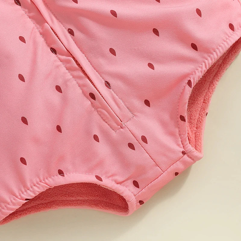 Рисунок 5 - Детский комбинезон с капюшоном