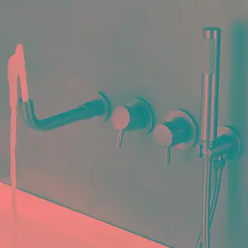 ก๊อกน้ำอ่างอาบน้ำแบบติดผนังสีทองขัดเงา พร้อมฝักบัวอาบน้ำแบบฝังตัวสีเทาปืน ทำจากทองแดงทั้งชิ้น สำหรับน้ำร้อนและน้ำเย็น ชุดฝักบัวอาบน้ำในห้องน้ำ 2