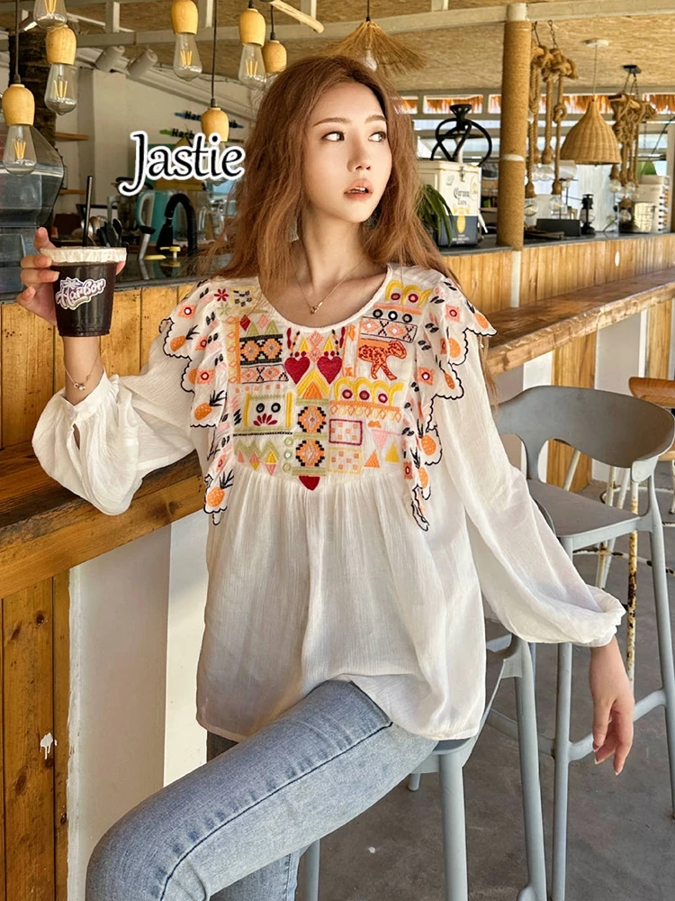 

Jastie Retro Ethnic Style Embroidered Round Neck Long Sleeve Shirt Blouse Bohemian Loose Sweet Versatile Sunscreen Beach Top