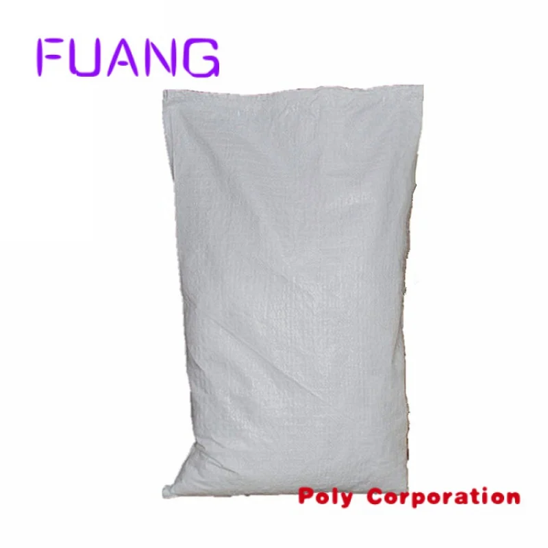 Рисунок 6 - Плетеные мешки из ПП для сельского