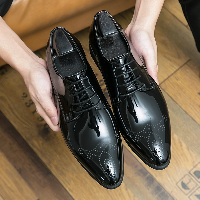 BreathableAnti-Skid Brogue Shoes for Men's Formal Dress, Perfect for Business, Office, Wedding Party, Spring, Summer, and Autumn 2024 spring autumn fashion trend casual men shoes business british formal dress real leather shoe wedding brogue loafers oxfords