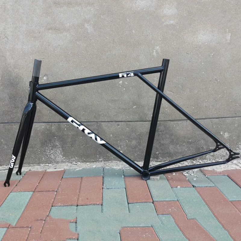 FUN ピスト 700cc フレームサイズ53cm フリギアと固定ギア FUN ピスト 700cc フレームサイズ53cm フリギアと固定ギア FUN